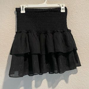 Black boutique skirt